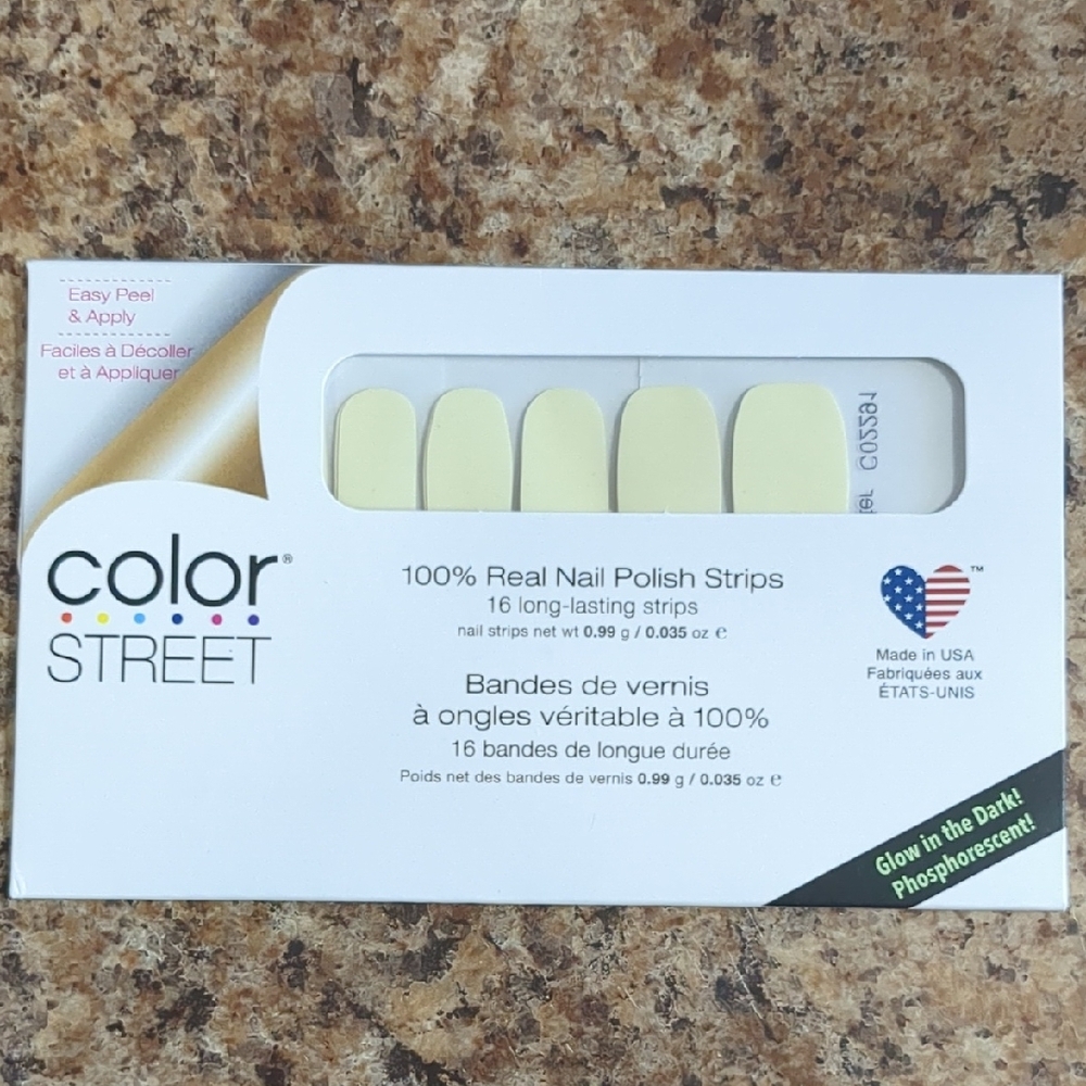 Color Street Glow-getter Nail Polish Strips